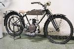 Etelä-Ruotsissa sijaitseva Laganin automuseo, harvinaisin pyörä oli tämä ruotsalainen Rex-kevytmoottoripyörä.